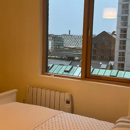 New Furnished - View Of Grand Canal Dock *