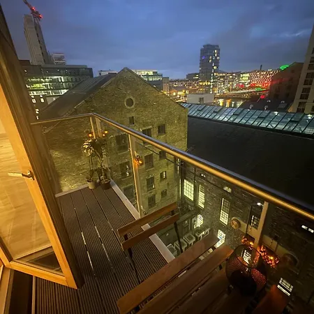 New Furnished - View Of Grand Canal Dock