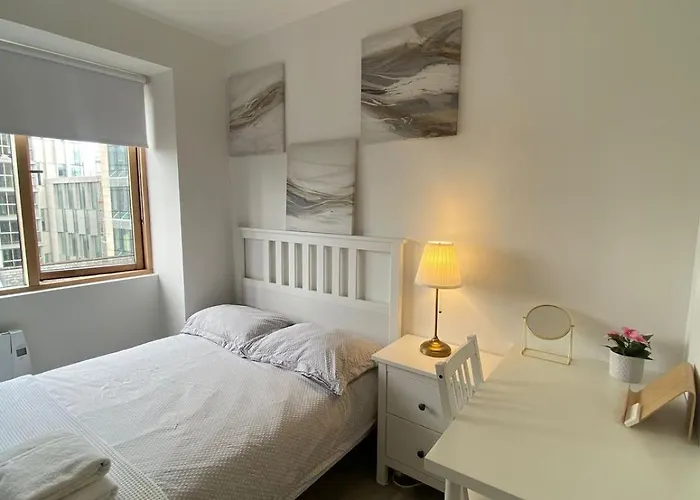 New Furnished - View Of Grand Canal Dock *