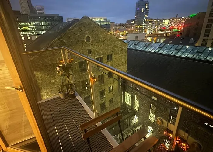 New Furnished - View Of Grand Canal Dock